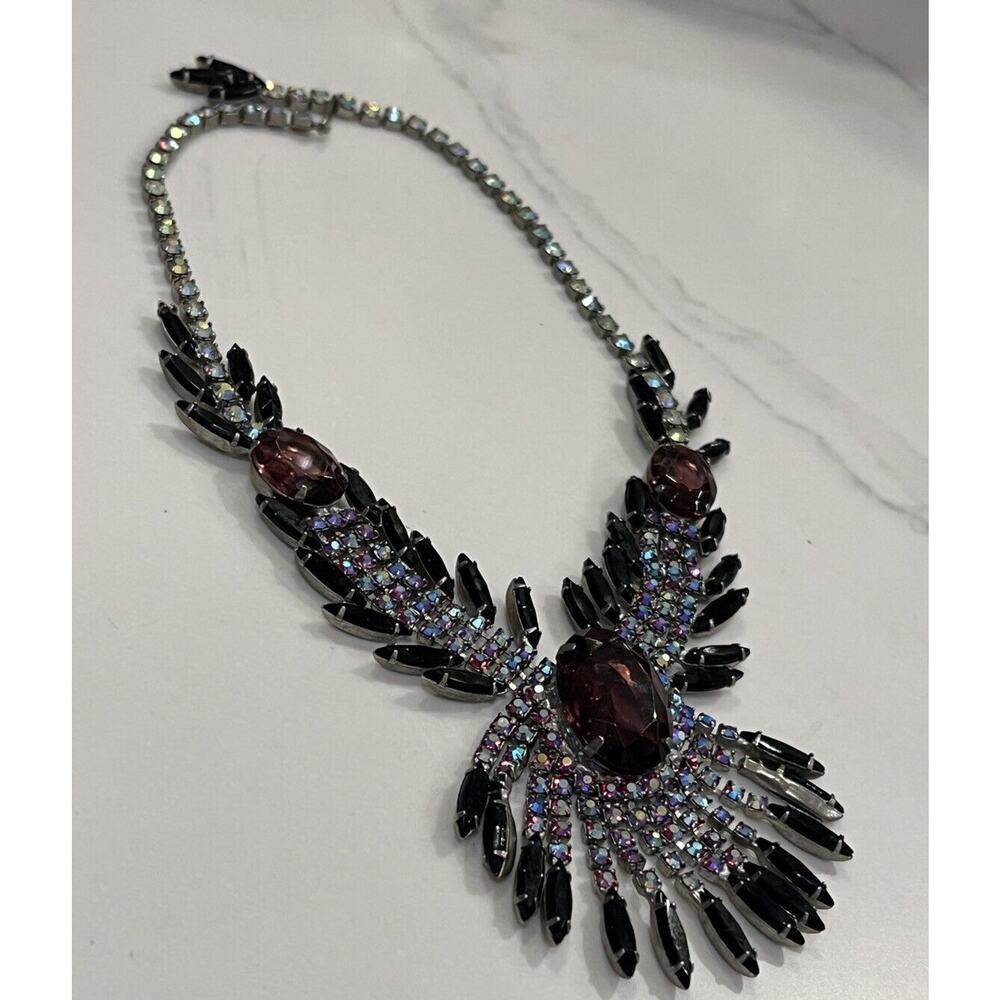 RARE Vintage Hobe Jeweled Cabochon Amethyst Crystal Red Aurora Collar Necklace